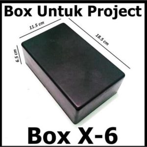 BOX MULTI PLASTIK X-6 POLOS TUTUP 4 LUBANG 18.5X11